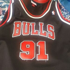 Mitchell & Ness Black and Red Bulls Jersey Dennis Rodman 91